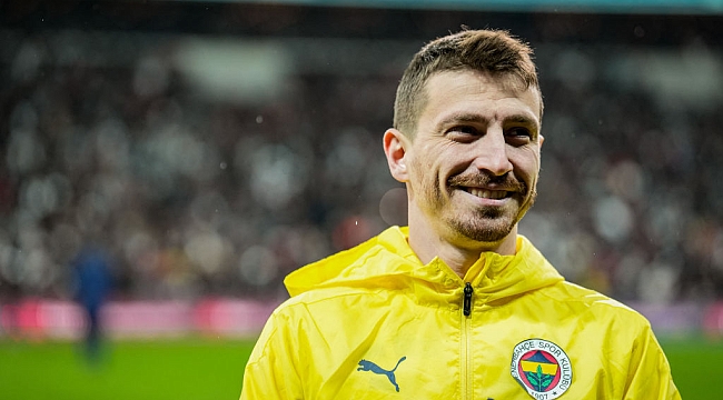 Fenerbahçe'den Mert Hakan Yandaş kararı! Yeni imza...