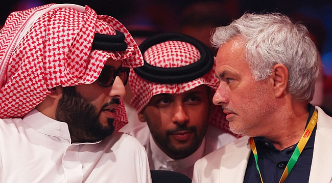 Mourinho'da flaş gelişme! Suudi Arabistan kancası...